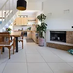Eliva House Feriehus