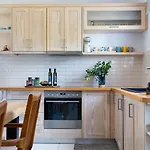 Eliva House
