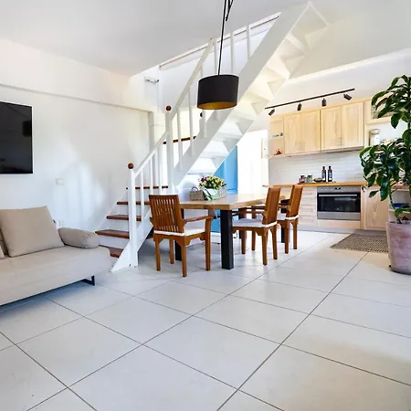 Eliva House Vakantiehuis *