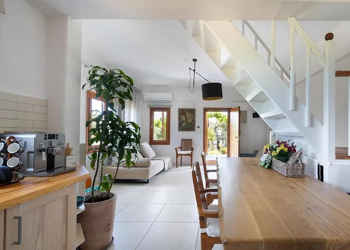 Eliva House Holiday home *